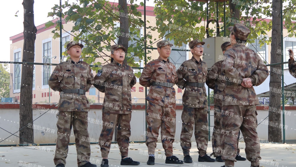 家长知道孩子手机成“瘾”的原因是什么吗